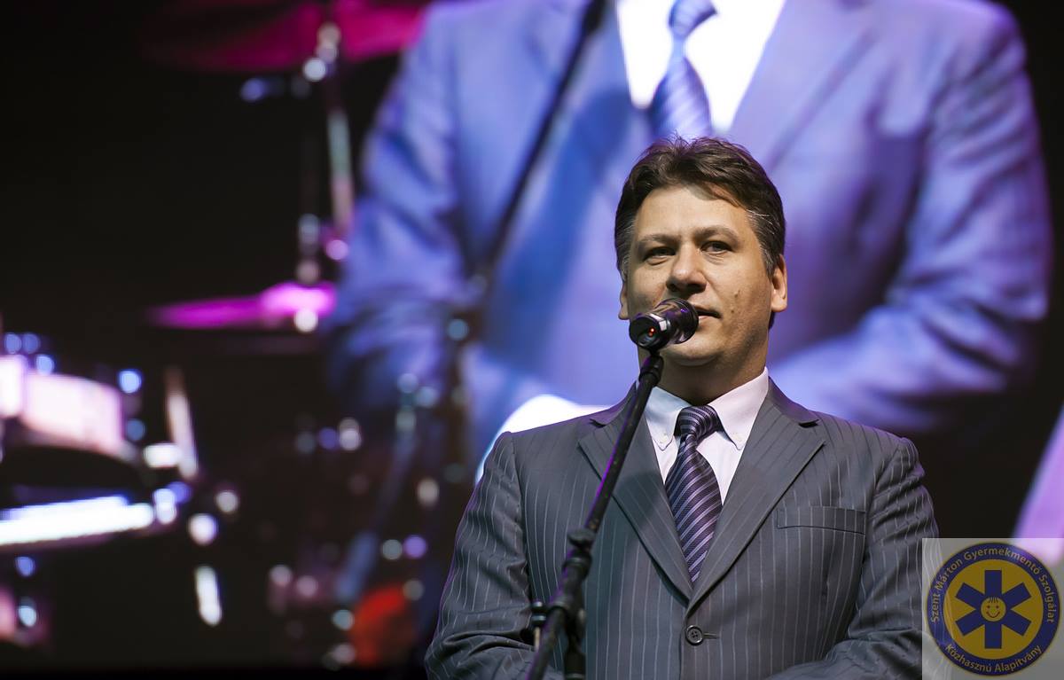 László Endre Márton