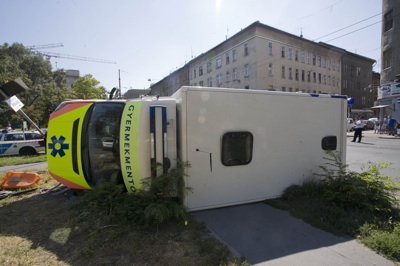 A felborult Gyermekrohamkocsi