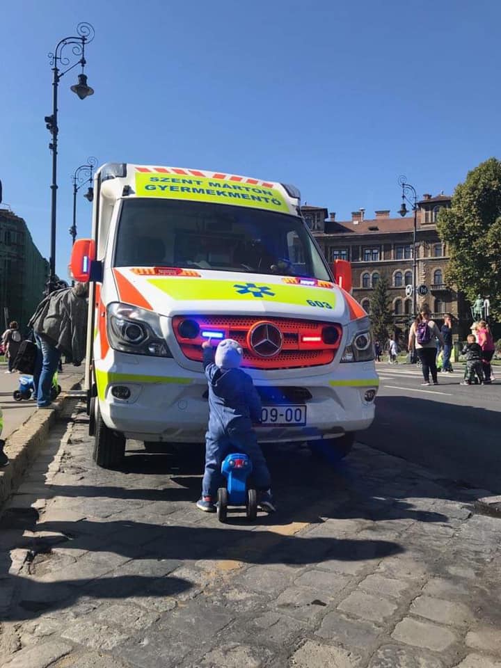 szent márton gyermekmentő